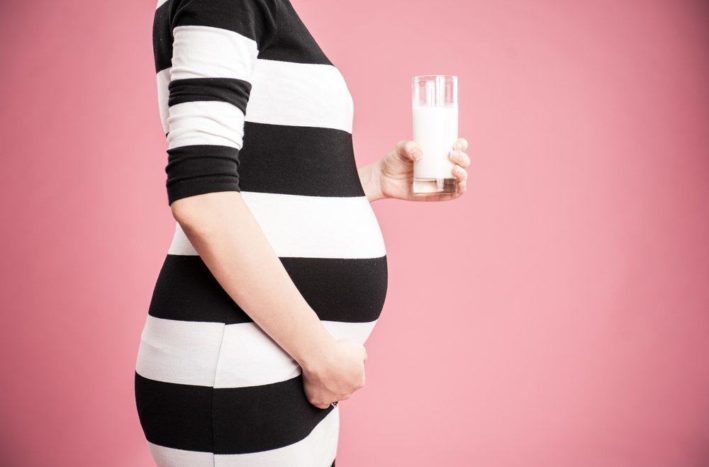 mleko w ciąży dla kobiet w ciąży