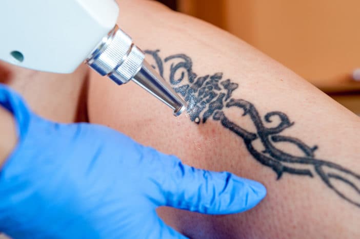 niebezpieczeństwo tatuaży