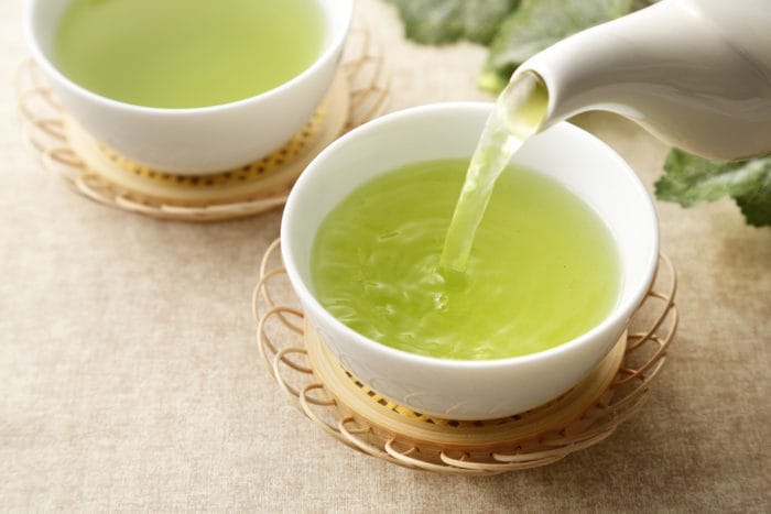 korzyści płynące z picia zielonej herbaty