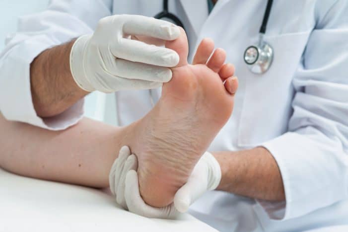 wykryć chorobę ze stopy