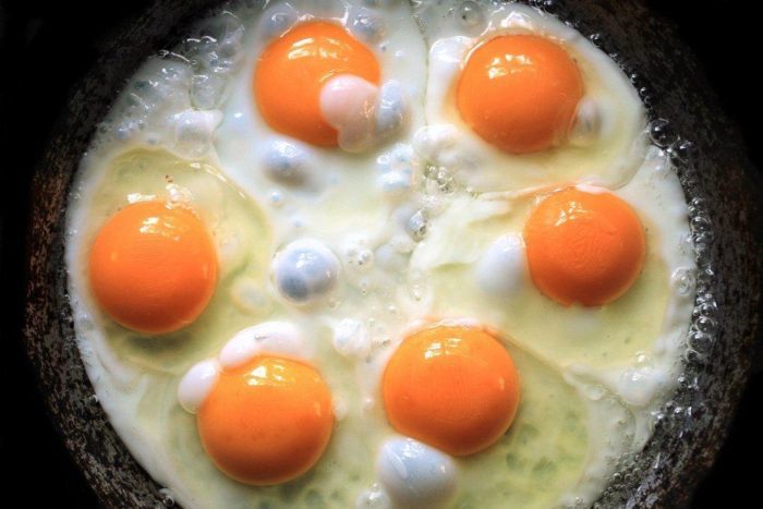 mity o jedzeniu jajek
