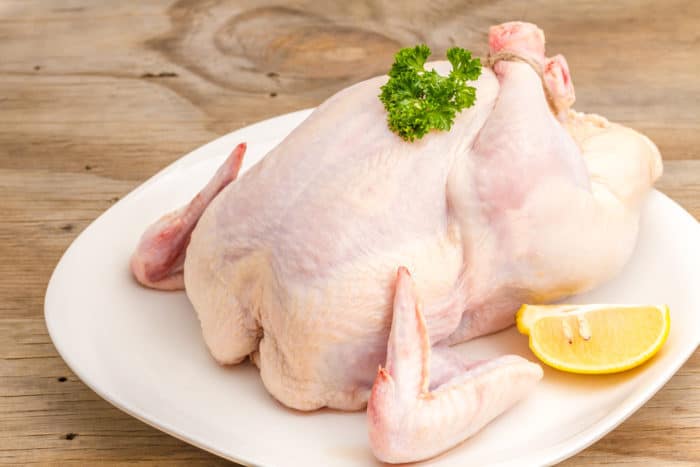 niebezpieczeństwo zmywania surowego kurczaka