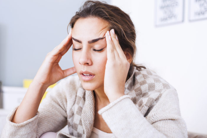 bóle głowy każdego dnia, jaka jest przyczyna?