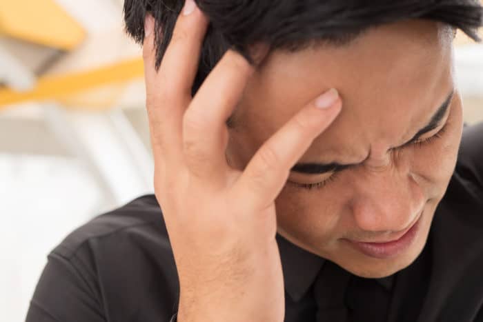 przyczyny bólów głowy i oczu oraz zawrotów głowy